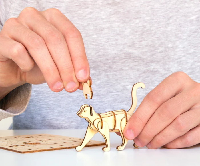 Cat 3D Wooden Puzzle - Kikkerland