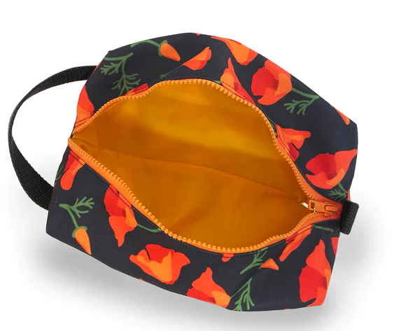 Box Zip: Poppy Black- Dopp Kit