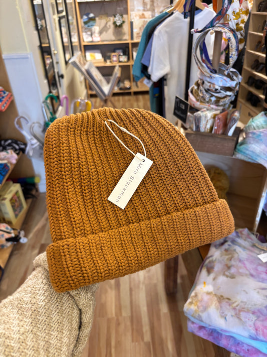 Mira Blackman - Organic Knit Beanie