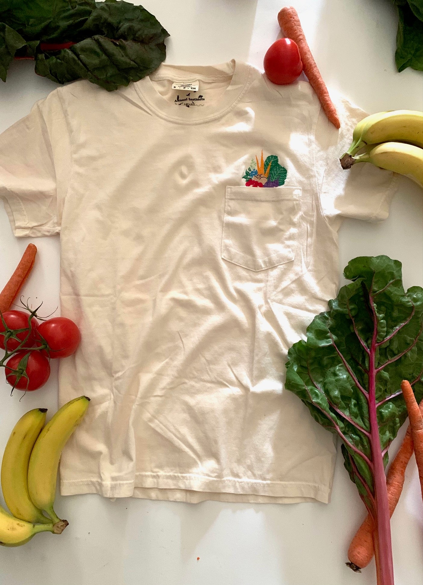 Farmers Market Embroidered Cotton Pocket Tee