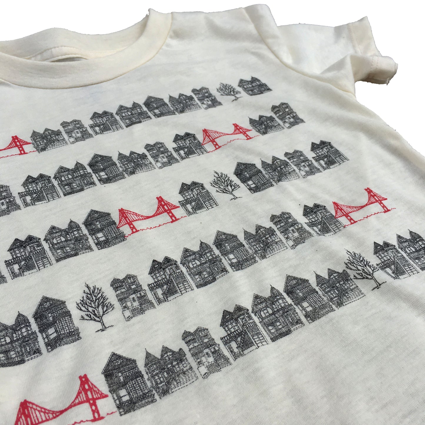 Kids' Ivory Victorian Bridges Tee