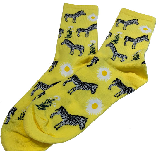 Womens Cotton Yellow Zebra Daisy Socks